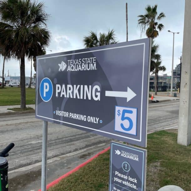 Texas State Aquarium parking sign